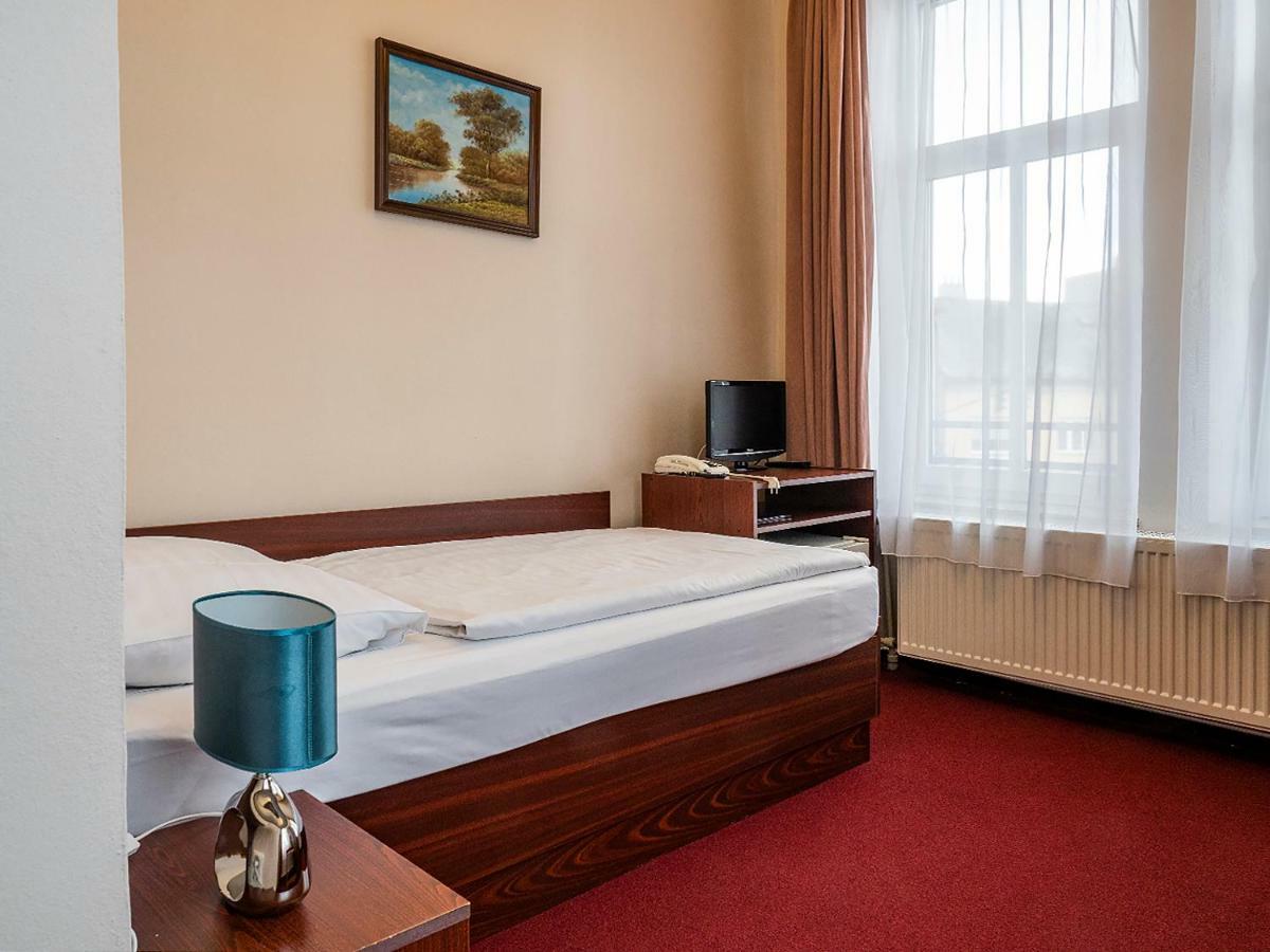 Hotel Olympia Česká Lípa Екстериор снимка