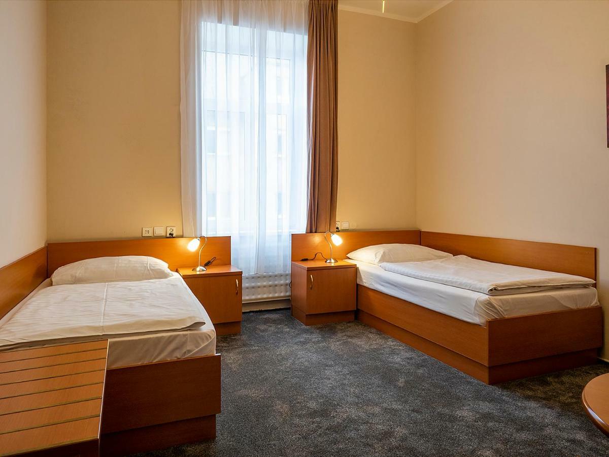 Hotel Olympia Česká Lípa Екстериор снимка