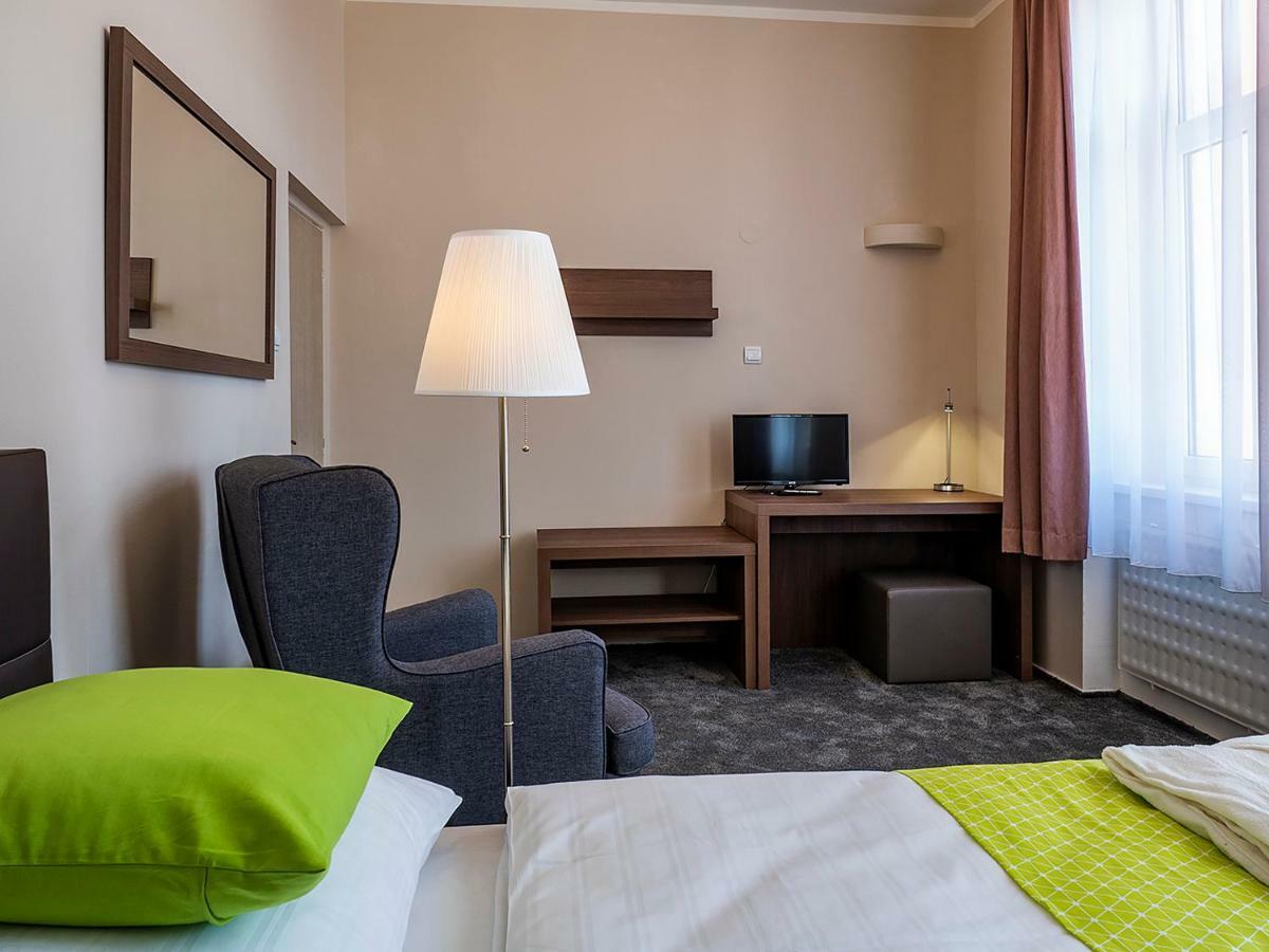 Hotel Olympia Česká Lípa Екстериор снимка