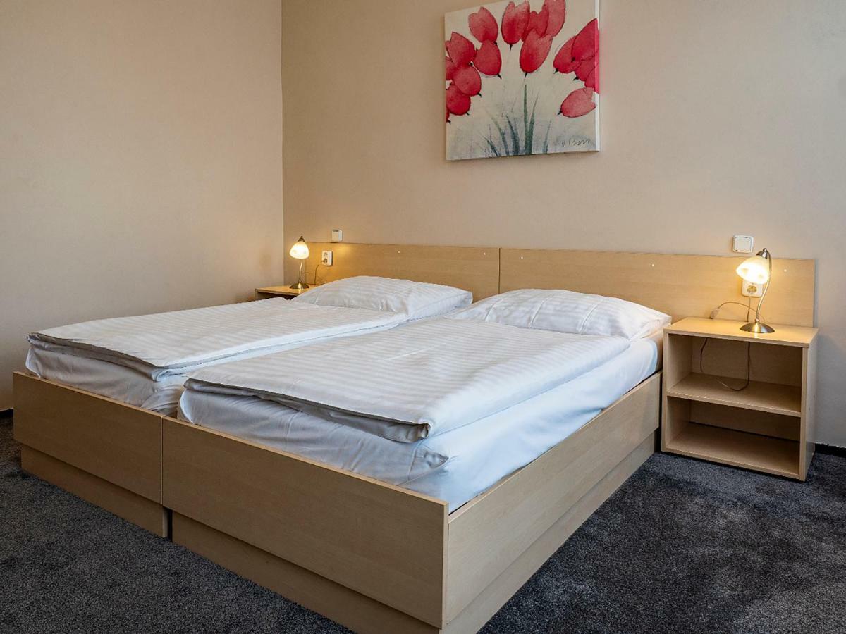 Hotel Olympia Česká Lípa Екстериор снимка